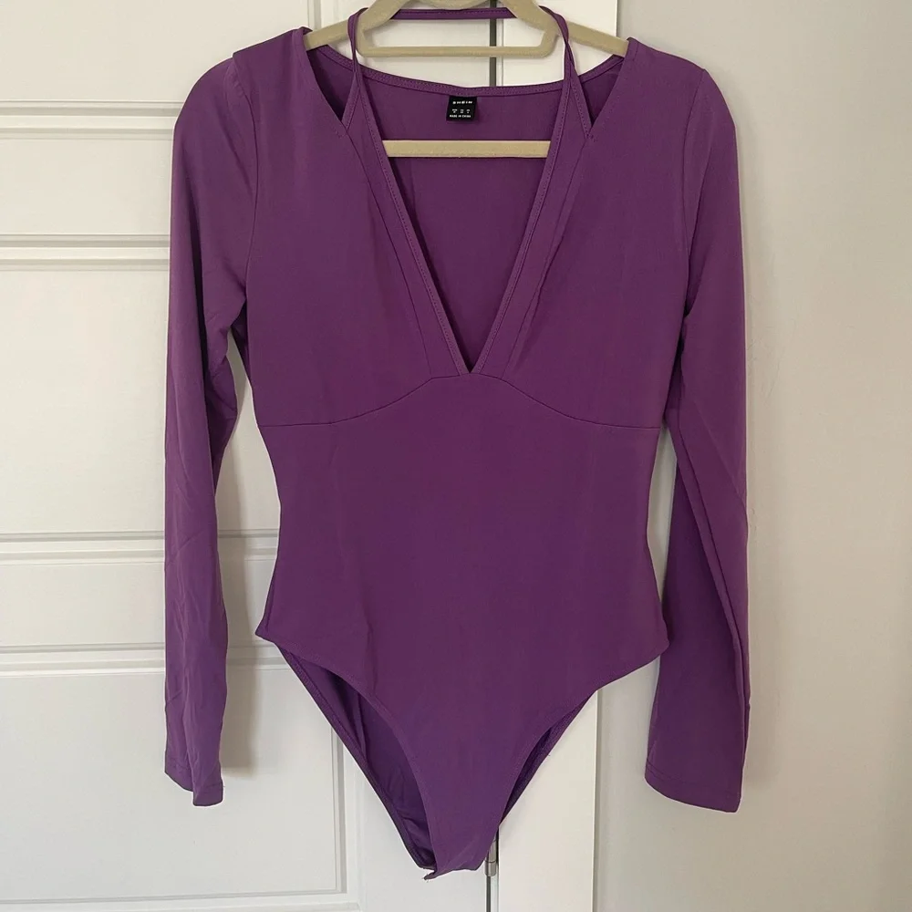 Purple cut out bodysuit - Picture 6 of 10